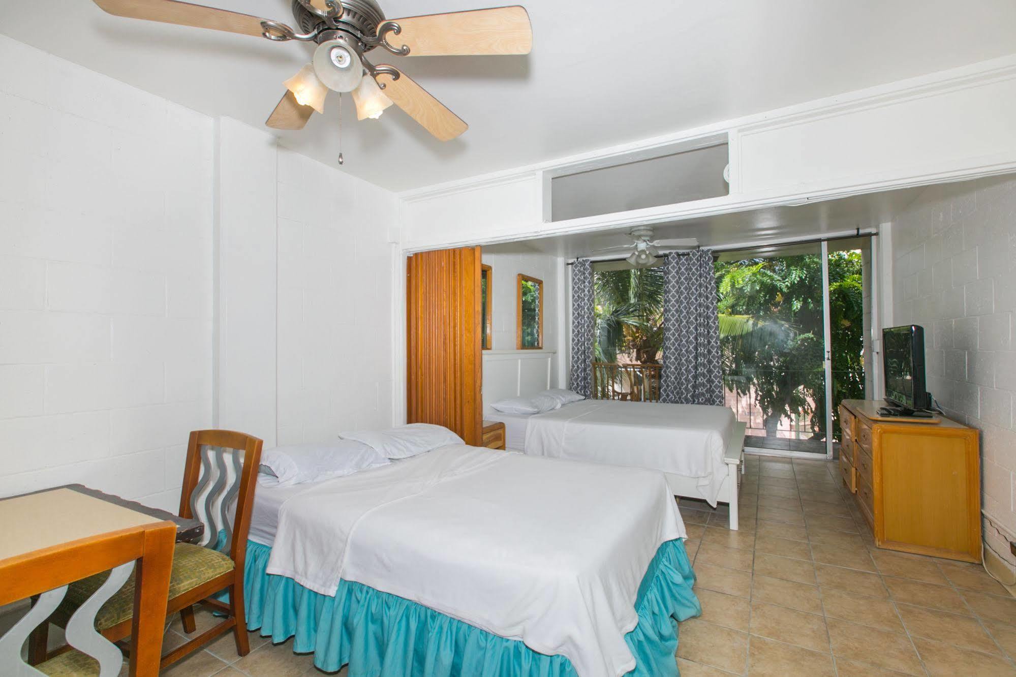 Hawaiian Ebbtide Hotel Oahu Esterno foto